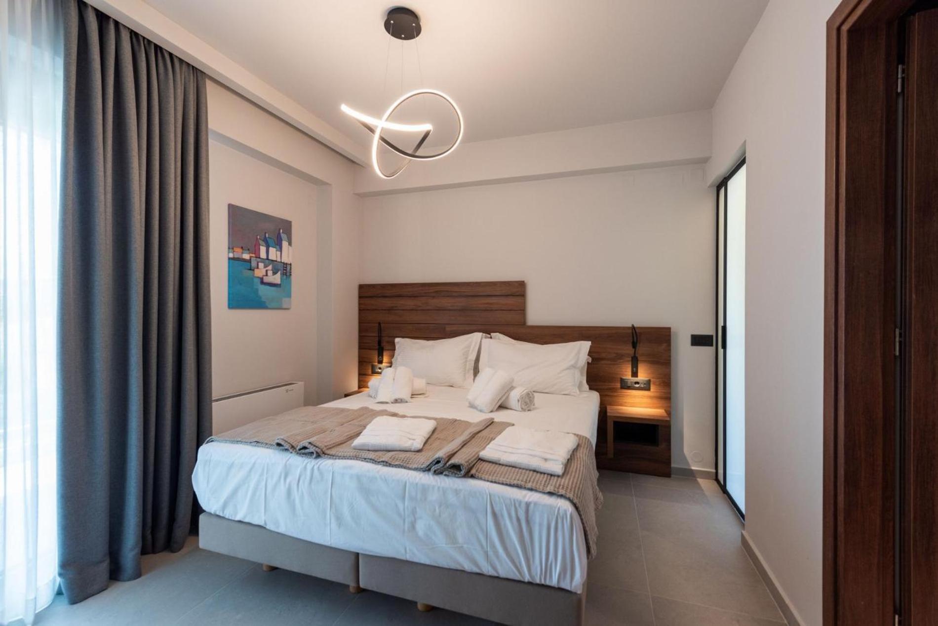 Anthemis Luxury 2